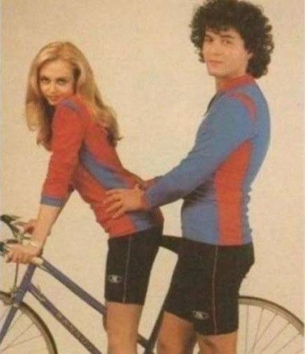 Taruhan Deh, Lihat 4 Foto Ini, Pasti Otakmu Salah Mikir